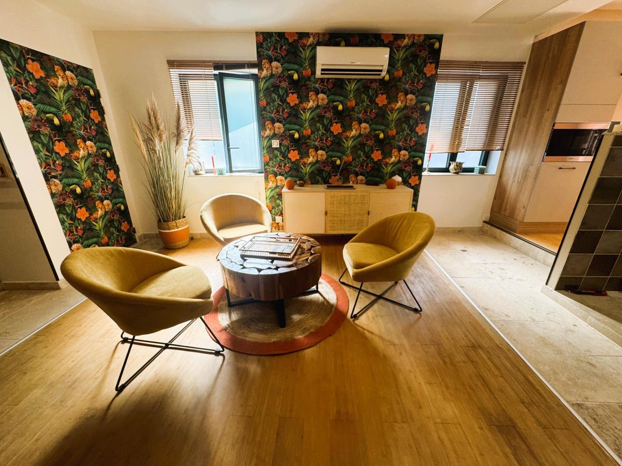 Le Dix - Classic Room - Vallabrix Proche Uzes Buitenkant foto